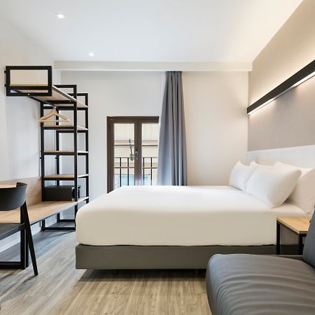 Acta Bcn 40 Hotel Barcelona Luaran gambar
