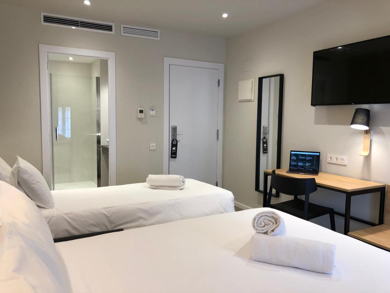 Acta Bcn 40 Hotel Barcelona Luaran gambar